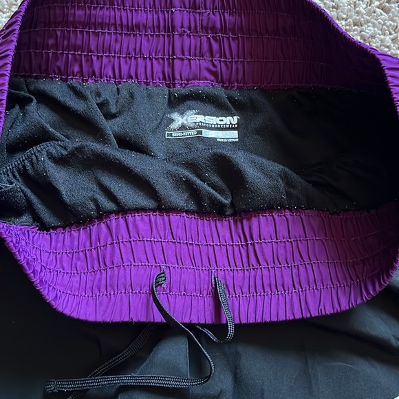 COPY - Women’s Xersion shorts - Picture 2 of 3